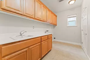 204 Daylily Ln, Patterson, CA 95363 - Photo 23