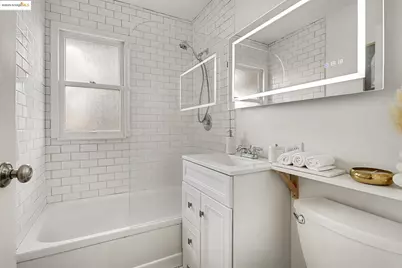 1808 Main Street, Alameda, CA 94501 - Photo 13