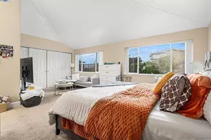 3393 Oakes Dr, Hayward, CA 94542 - Photo 17