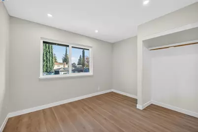 312 Lance Dr, Vacaville, CA 95687 - Photo 13