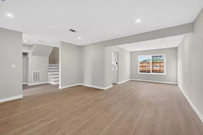 312 Lance Dr, Vacaville, CA 95687 - Photo 3