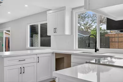 312 Lance Dr, Vacaville, CA 95687 - Photo 9