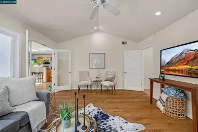 345 Shire Oaks Court, Lafayette, CA 94549 - Photo 35