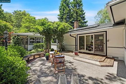 345 Shire Oaks Court, Lafayette, CA 94549 - Photo 11