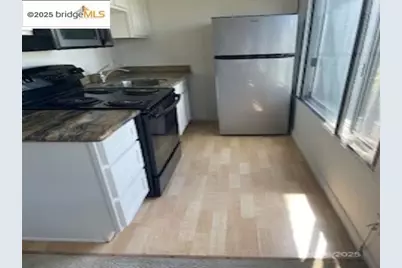 455 Crescent St #312, Oakland, CA 94610 - Photo 5