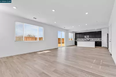 2311 Admiral Court, Brentwood, CA 94513 - Photo 9