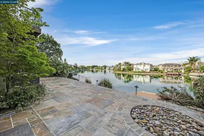 5717 Saint Andrews Dr, Stockton, CA 95219 - Photo 49