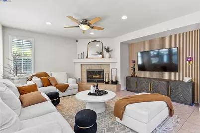 192 Mayhew Way, Walnut Creek, CA 94597 - Photo 9