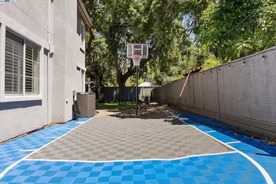 192 Mayhew Way, Walnut Creek, CA 94597 - Photo 23