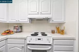 1400 Ptarmigan Dr, Walnut Creek, CA 94595 - Photo 11