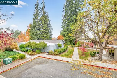 1400 Ptarmigan Dr #2, Walnut Creek, CA 94595 - Photo 33