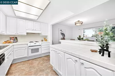 1400 Ptarmigan Dr #2, Walnut Creek, CA 94595 - Photo 13