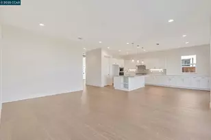 16166 Poulson St, Lathrop, CA 95330 - Photo 9