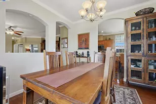 29413 Sandburg Way, Hayward, CA 94544 - Photo 19