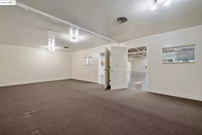 2505 Telegraph Ave, Oakland, CA 94612 - Photo 57