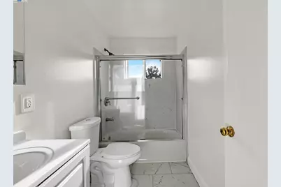 3328 66th Ave, Oakland, CA 94605 - Photo 27