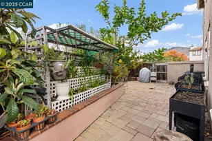 995 Rosehedge Ct, Concord, CA 94521 - Photo 51