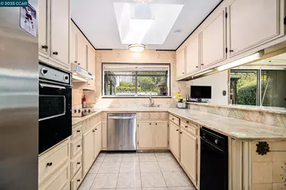 5955 Ralston Ave, Richmond, CA 94805 - Photo 11