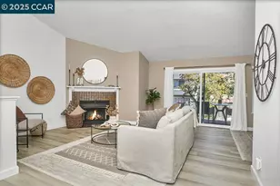 2414 Heatherleaf Ln, Martinez, CA 94553 - Photo 9