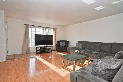 19092 Ricardo Ave, San Lorenzo, CA 94541 - Photo 5