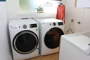 330 W Cypress Rd, Oakley, CA 94561 - Photo 45