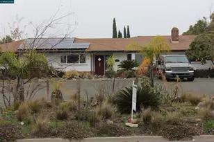 330 W Cypress Rd, Oakley, CA 94561 - Photo 5