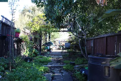 330 W Cypress Rd, Oakley, CA 94561 - Photo 51