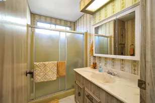 29050 Westminster, Hayward, CA 94544 - Photo 37