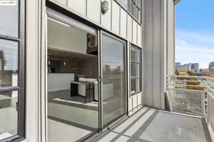 850 Grand Ave, Oakland, CA 94607 - Photo 25