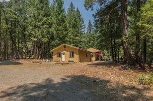 1371 Eagle Creek Loop Rd, Coffee, CA 96091 - Photo 19