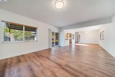 6449 Cedar Blvd, Newark, CA 94560 - Photo 11