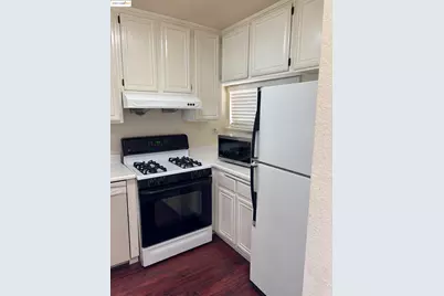 388 Mill Rd, Martinez, CA 94553 - Photo 3