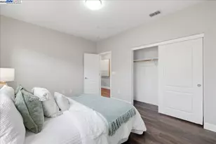 1504 Middle Ln, Hayward, CA 94545 - Photo 33