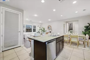 1504 Middle Ln, Hayward, CA 94545 - Photo 17