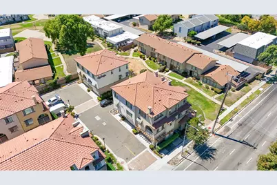 4015 Clydesdale Cmn, Fremont, CA 94555 - Photo 5