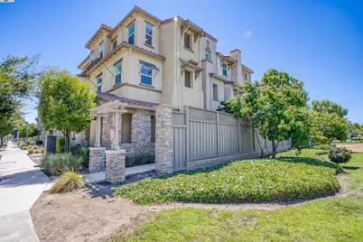 4015 Clydesdale Cmn, Fremont, CA 94555 - Photo 1