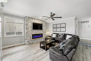 2127 Prestwick Dr, Discovery Bay, CA 94505 - Photo 19