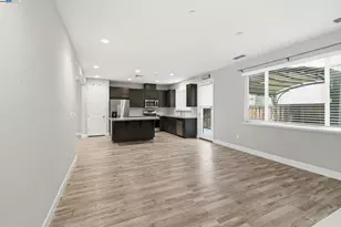 2111 Parsons Dr, Fairfield, CA 94533 - Photo 11