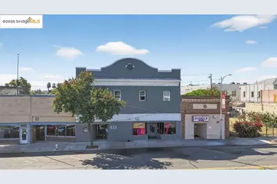 631 I St, Los Banos, CA 93635 - Photo 1