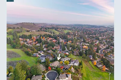 392 Paraiso Dr, Danville, CA 94526 - Photo 7