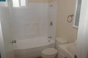 43 Bay Dr, Bay Point, CA 94565 - Photo 9