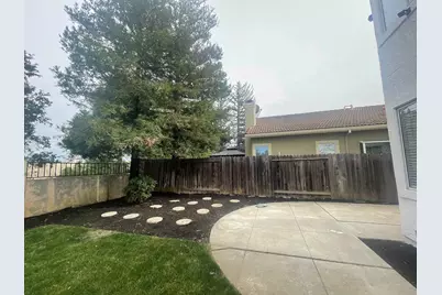 2117 Mark Twain Dr, Antioch, CA 94531 - Photo 31