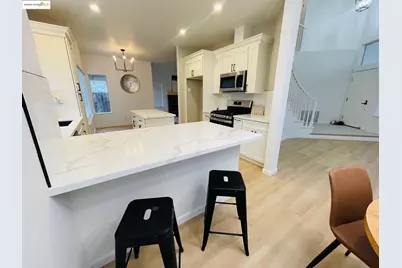 2117 Mark Twain Dr, Antioch, CA 94531 - Photo 9