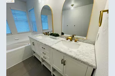 2117 Mark Twain Dr, Antioch, CA 94531 - Photo 25