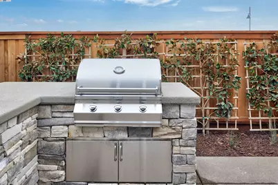 1371 Crescent Avenue, Manteca, CA 95336 - Photo 53