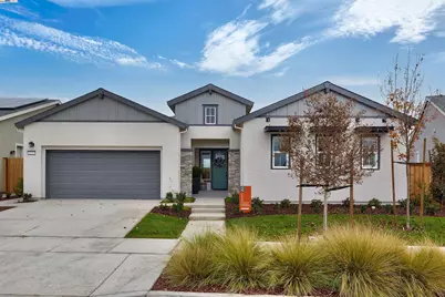 1371 Crescent Avenue, Manteca, CA 95336 - Photo 1