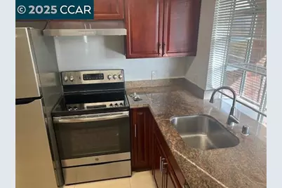 1975 Bonifacio St #5, Concord, CA 94520 - Photo 11