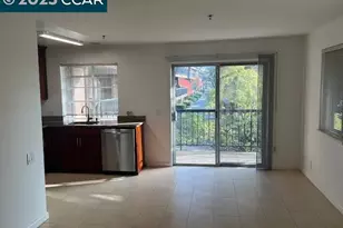 1975 Bonifacio St, Concord, CA 94520 - Photo 23