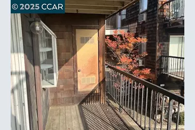 1975 Bonifacio St #5, Concord, CA 94520 - Photo 25