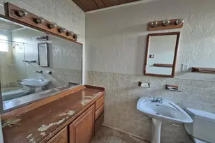 3135 Alta Mira Dr, Richmond, CA 94806 - Photo 13